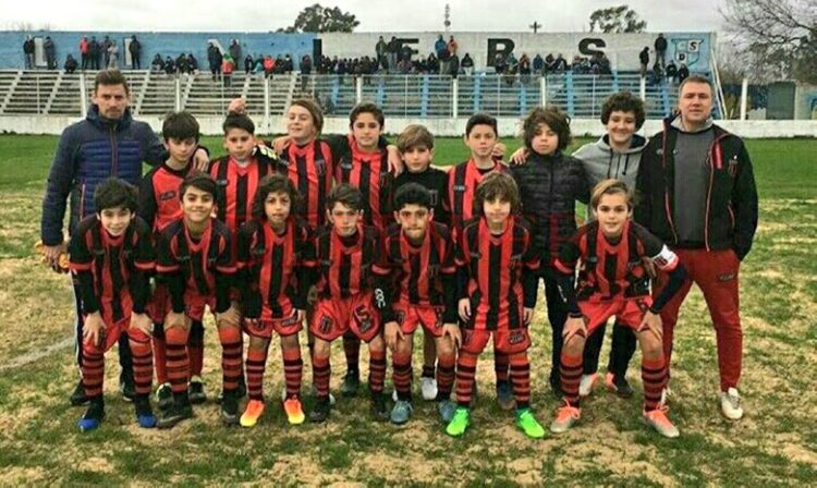 F&uacute;tbol infantil