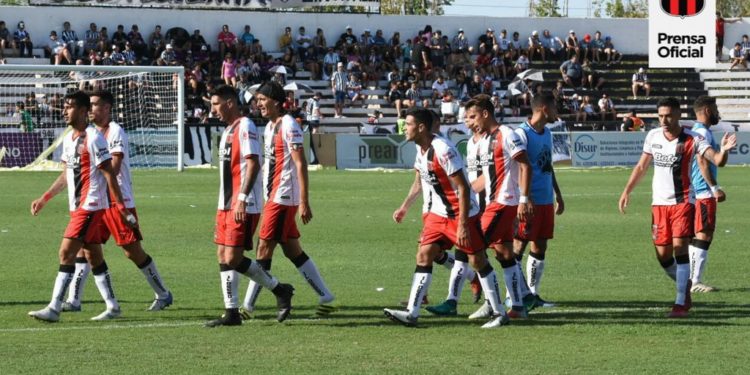 Defe 0 - Gimnasia de Mendoza 1 : fecha 22 - 2019