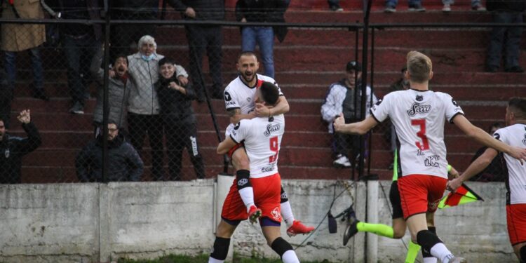 DEFE NO PUDO, RAFAELA NO QUISO